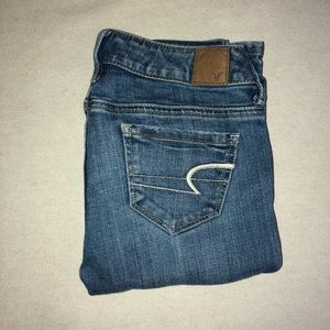 AMERICAN EAGLE SKINNY JEANS